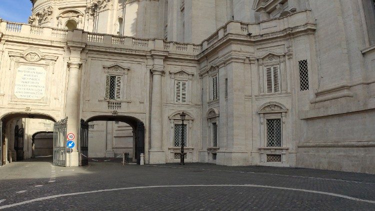 Piazza dei Protmartiri Cristiani, colocazione originaria dell'obelisco
