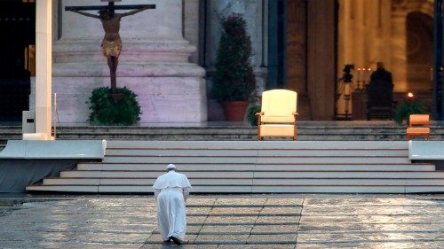 Il Papa: non possiamo continuare a fabbricare armi invece di salvare vite