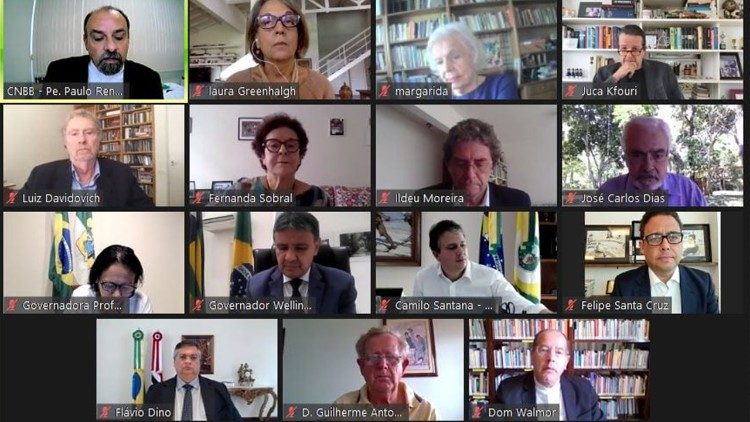 Evento transmitido pelo Youtube