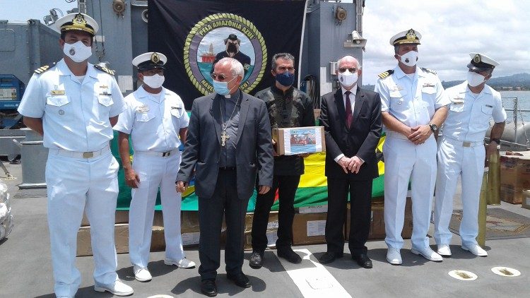 Bispo de São Tomé, D. Manuel António Mendes dos Santos, acolhe solidariedade do Grupo Vicentino do Brasil