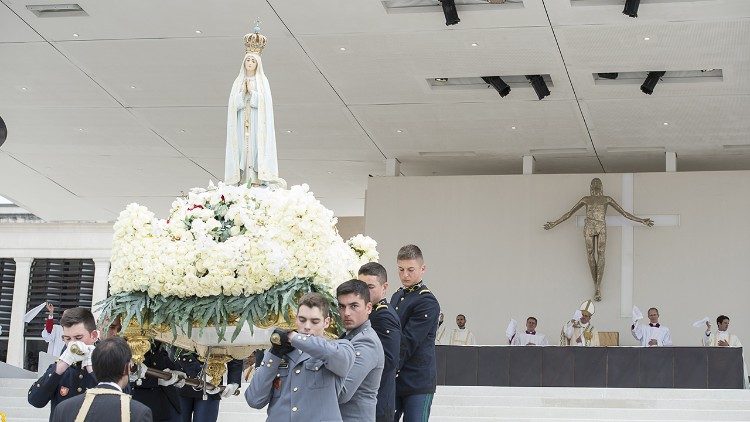 Papa Francesco a Fatima nel 2017