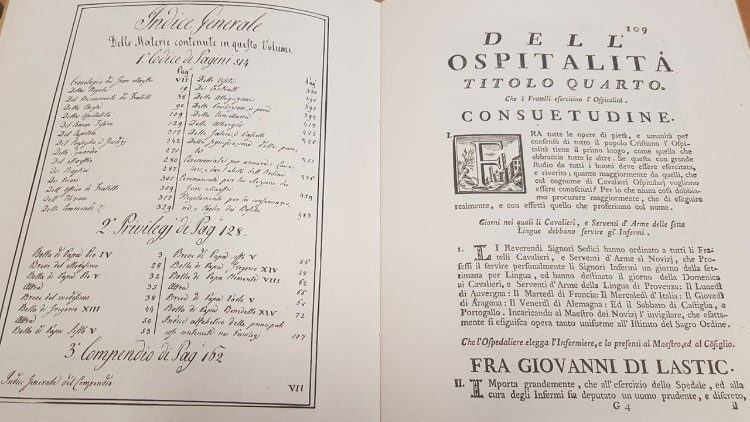 Un'immagine che riproduce il Regolamento della Sacra Infermeria melitense del 1725