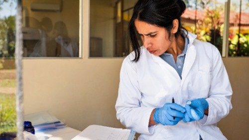 Le combat d'une scientifique contre la menace du mercure en Amazonie