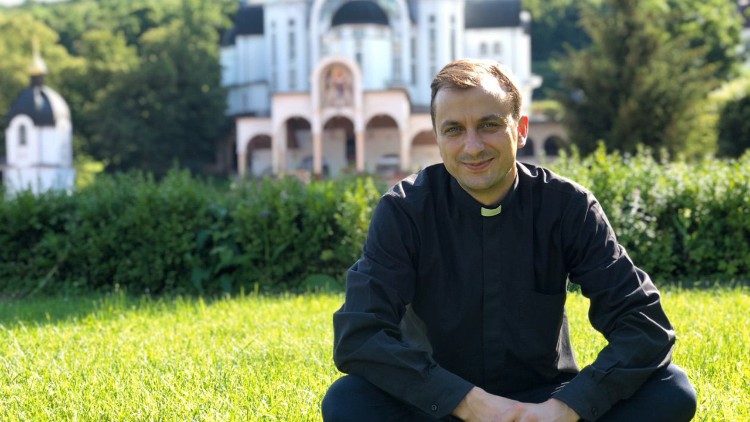 Отець Роман Демуш