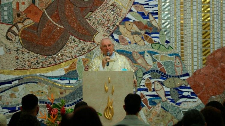 Ateliê de Mosaico da Amazônia e Comunhão 