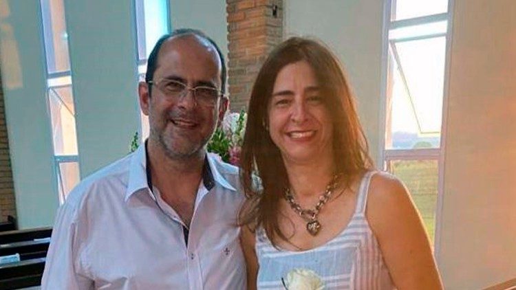 Carlos e Andréa deram o seu testemunho no terceiro dia de fórum internacional