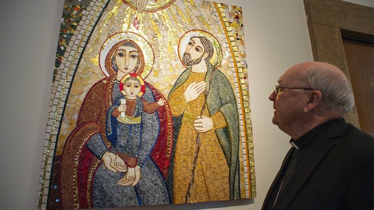 W Dykasterii ds. Świeckich, Rodziny i Życia