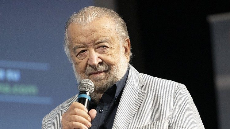 Pupi Avati sul palco del Teatro Morlacchi, foto Karen Di Paola