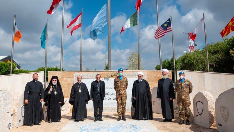 L'incontro interreligioso nella base "Millevoi" di Shama in Libano