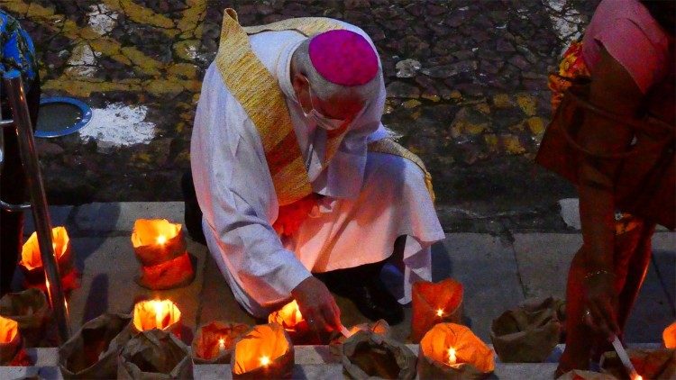 Manaus lembra os 500 mil mortos pela Covid-19