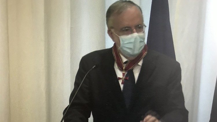 Andrea Riccardi mit dem Bundesverdienstkreuz