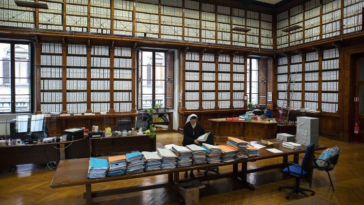 Congregación para la Evangelización de los Pueblos.  Una imagen de los archivos