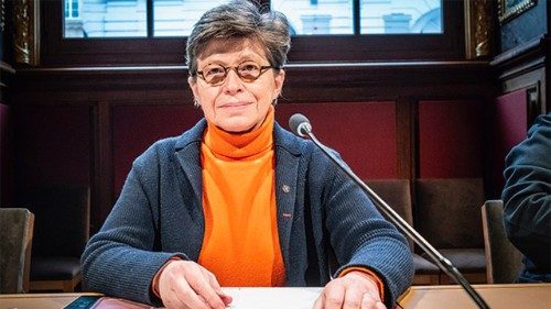 Sœur Margron: l’Église doit se pencher sur la réparation de l’irréparable 