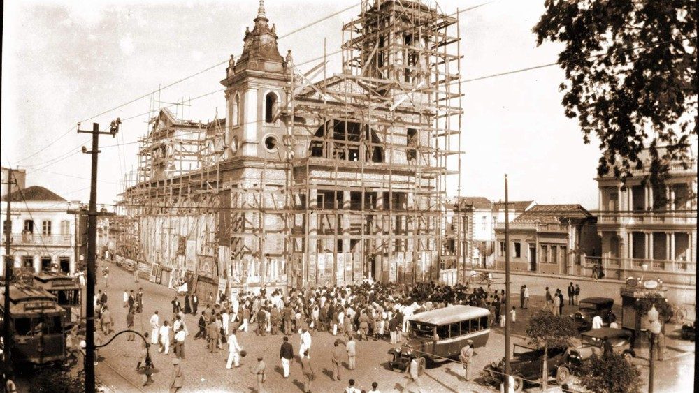 Catedral de Campos em fase de construção
