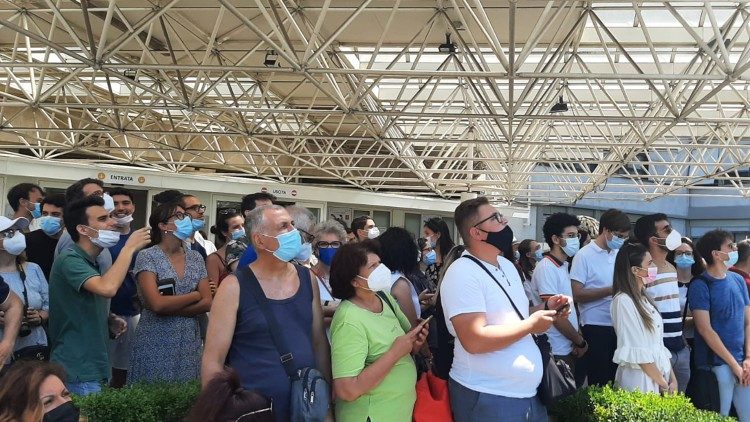 Aspettando le parole del Papa