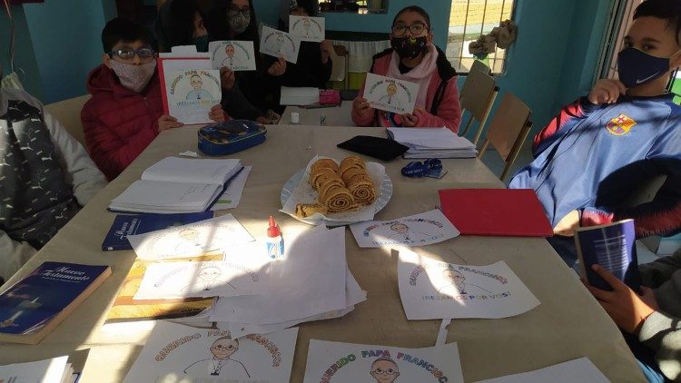 As atividades das crianças argentinas sobre o Papa Francisco