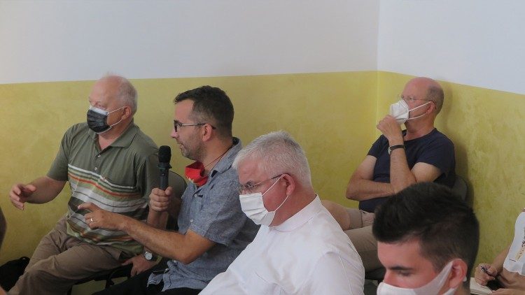 Una domanda dal pubblico