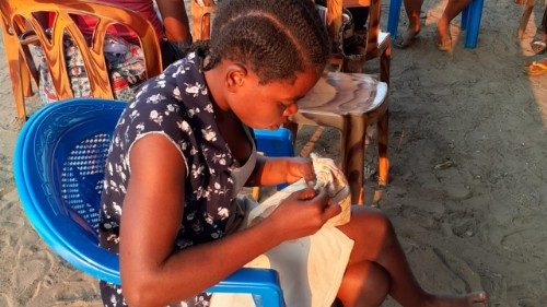 Suor Rita e le ragazze ferite di Kinshasa, un progetto benedetto dal Papa