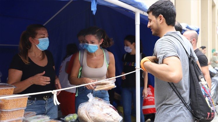 Giovani volontari di Caritas Libano