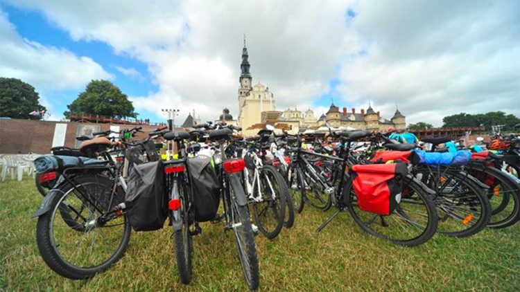 Początek szczytu pielgrzymkowego na Jasnej Górze