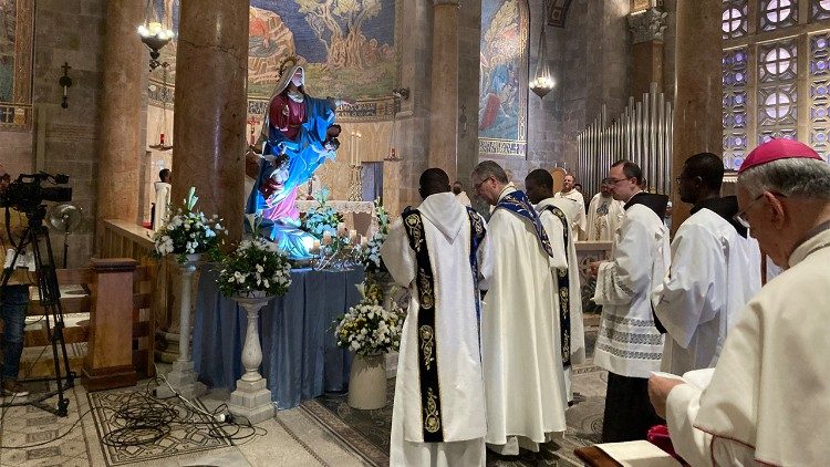 Bikira Maria Kupalizwa mbinguni ni fumbo la imani na kielelezo cha upendo