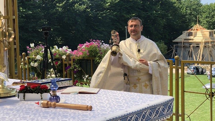 Отець Роман Мельник, ЧСВВ