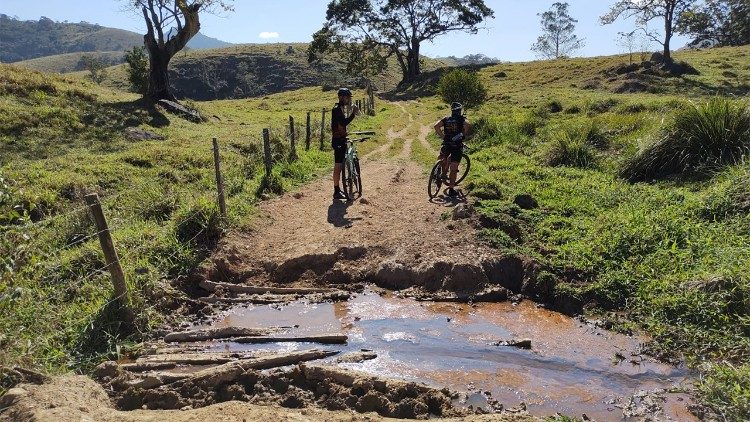 Trilha dos ciclistas