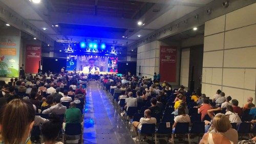 Meeting de Rímini: Luchar contra la emergencia educativa