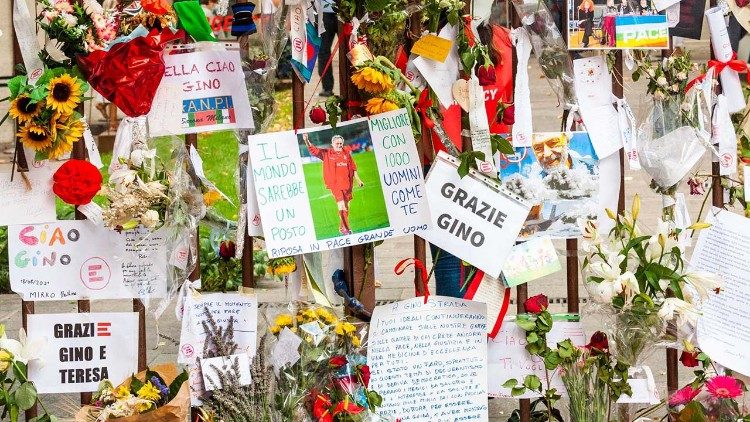 I messaggi di affetto per Gino Strada