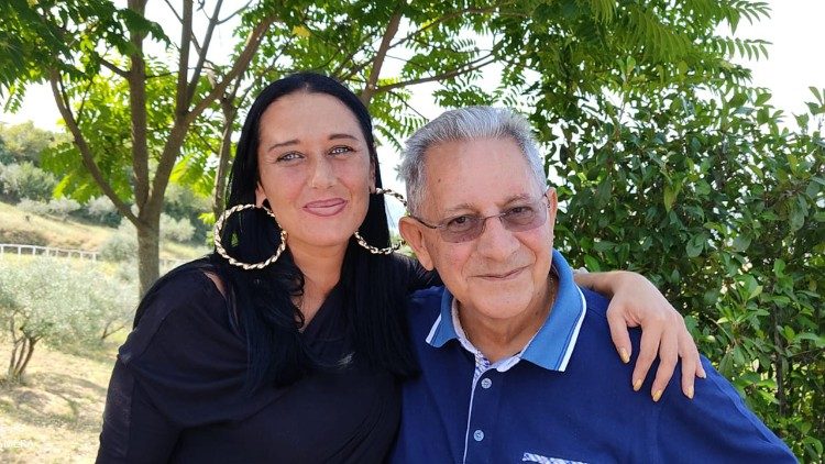 Consuelo e padre Matteo 