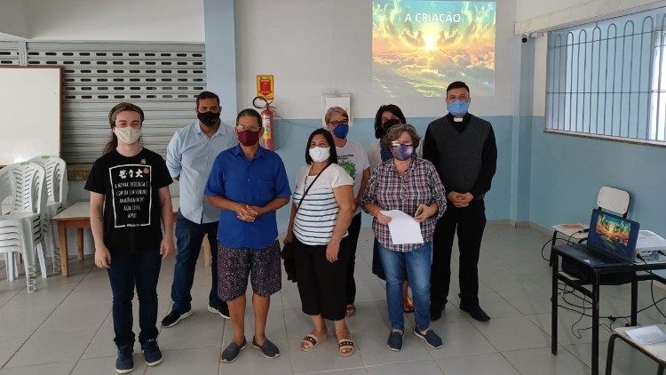 Padre Gustavo iniciando o Projeto da Pastoral da Ecologia