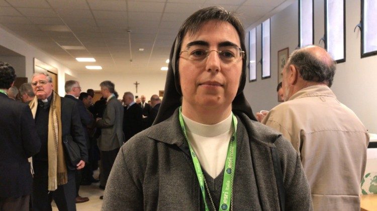 La hermana Alessandra Smerilli