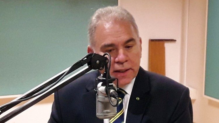 O ministro da Saúde, Médico cardiologista, Marcelo Queiroga encontra-se em Roma para a reunião com os ministros da Saúde do G 20. 