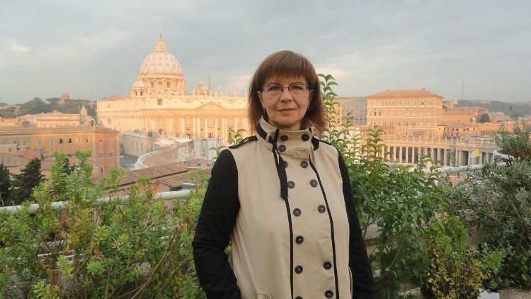 Dr. Ewa Kusz, Deputy Director of the Center for Child Protection at the Ignatianum Academy in Krakow