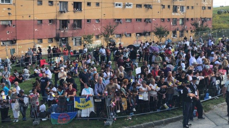 Papa alitembelea Jumuiya ya Warom