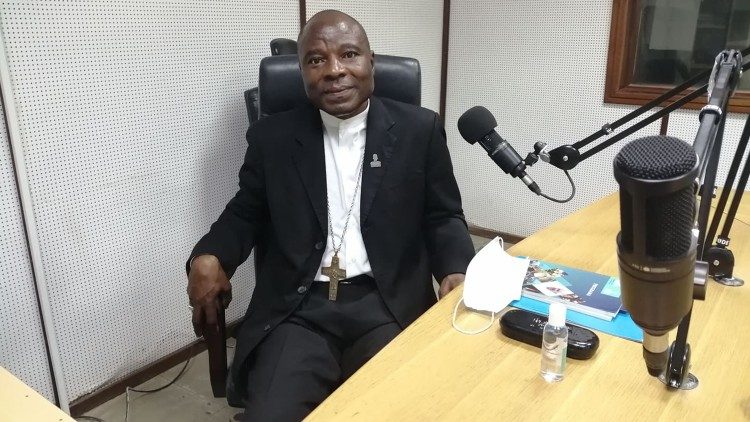 D. Luzizila Kiala - Chefe da Delegação de Angola ao Congresso Eucarístico Internacional em Budapeste