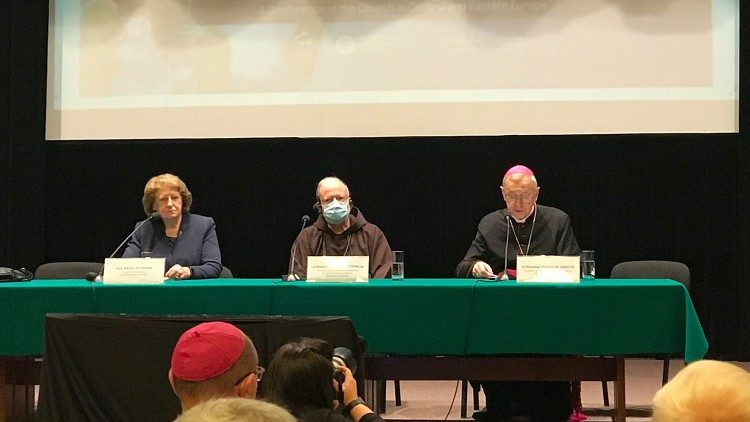 Arcebispo Stanisław Gądecki e o do cardeal Seán Patrick O'Malley, Conferência Internacional sobre a Proteção de Menores e Adultos Vulneráveis