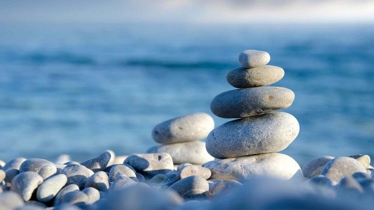 Tafakari ya Neno la Mungu, Dominika ya VII ya Kipindi cha Mwaka C wa Kanisa. Sisi kama wafuasi wa Kristo Yesu njia yetu ni njia ya upendo. Na upendo huu unatualika kuushinda uovu kwa wema.