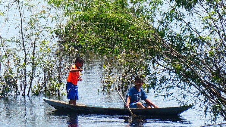 Los habitantes de la Amazonia merecen respeto y protección