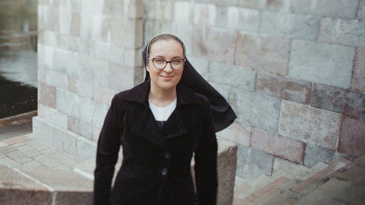 Sesuo Viktorija Voidogaitė