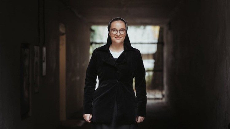 Sesuo Viktorija Voidogaitė 