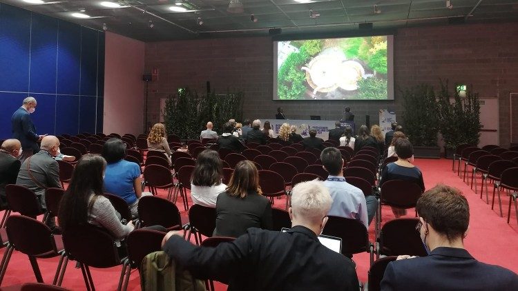 Illustrazione del progetto ai partecipanti all'incontro