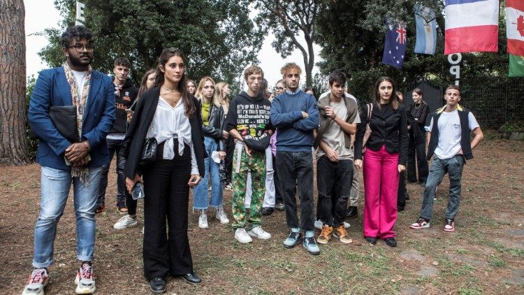 La prima visita guidata per i giovani al Green Garden del Parco della Caffarella
