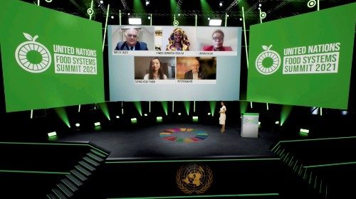 Curare i sistemi alimentari: l'appello dal vertice Onu