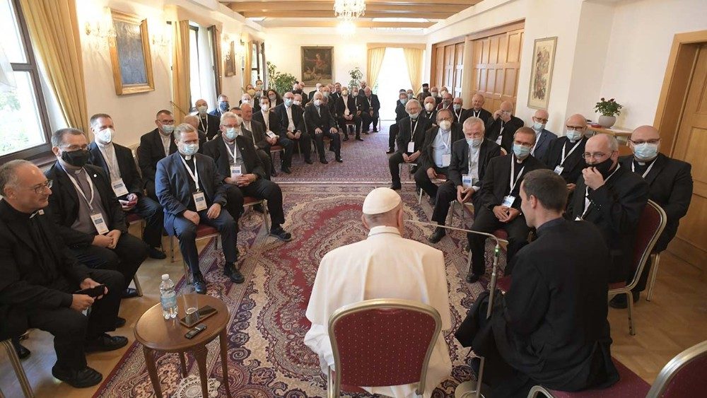 Stretnutie pápeža Františka so slovenskými jezuitmi - Apoštolská nunciatúra v Bratislave, 12. sept. 2021