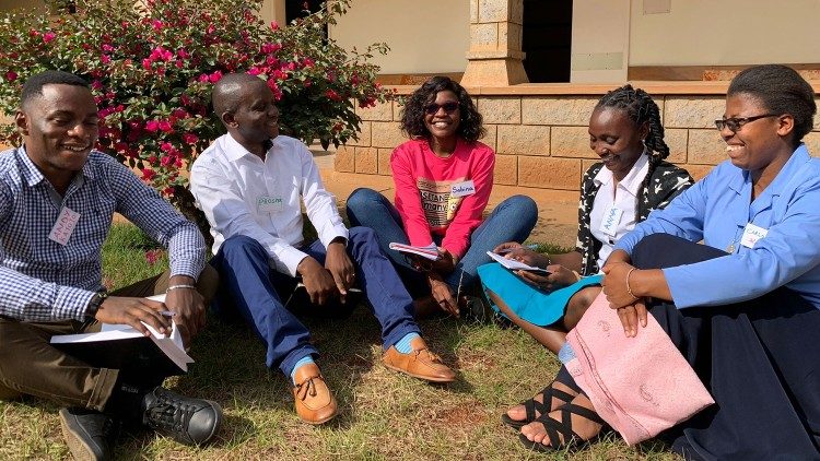 Benedicto XVI: Que la Iglesia en África sea uno de los pulmones espirituales de la humanidad.