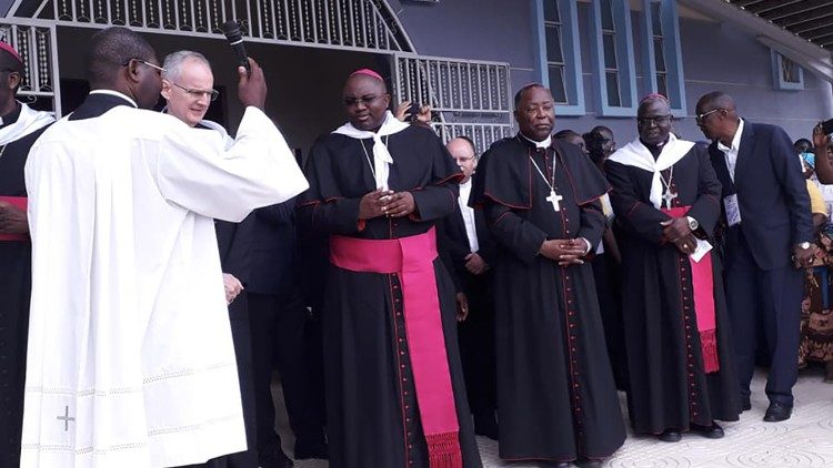Bispos da Conferência Episcopal de Angola e São Tomé (CEAST)