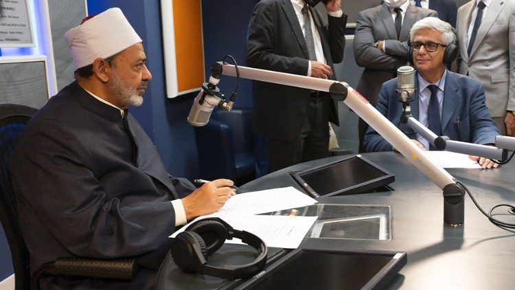Der Großimam von Al-Azhar, Ahmad Al-Tayyeb, im Interview mit Andrea Tornielli