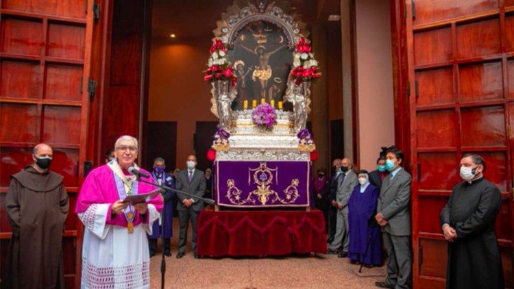 Monseñor Carlos Castillo, Arzobispo de Lima
