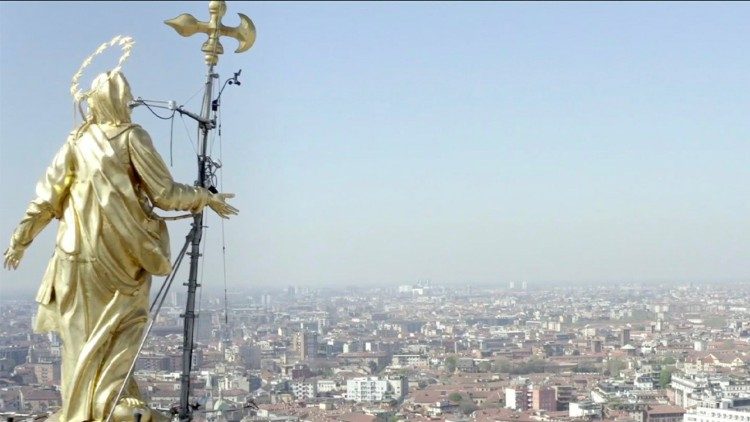 In Mailand diskutieren Forscher über Maria, die Mutter Gottes